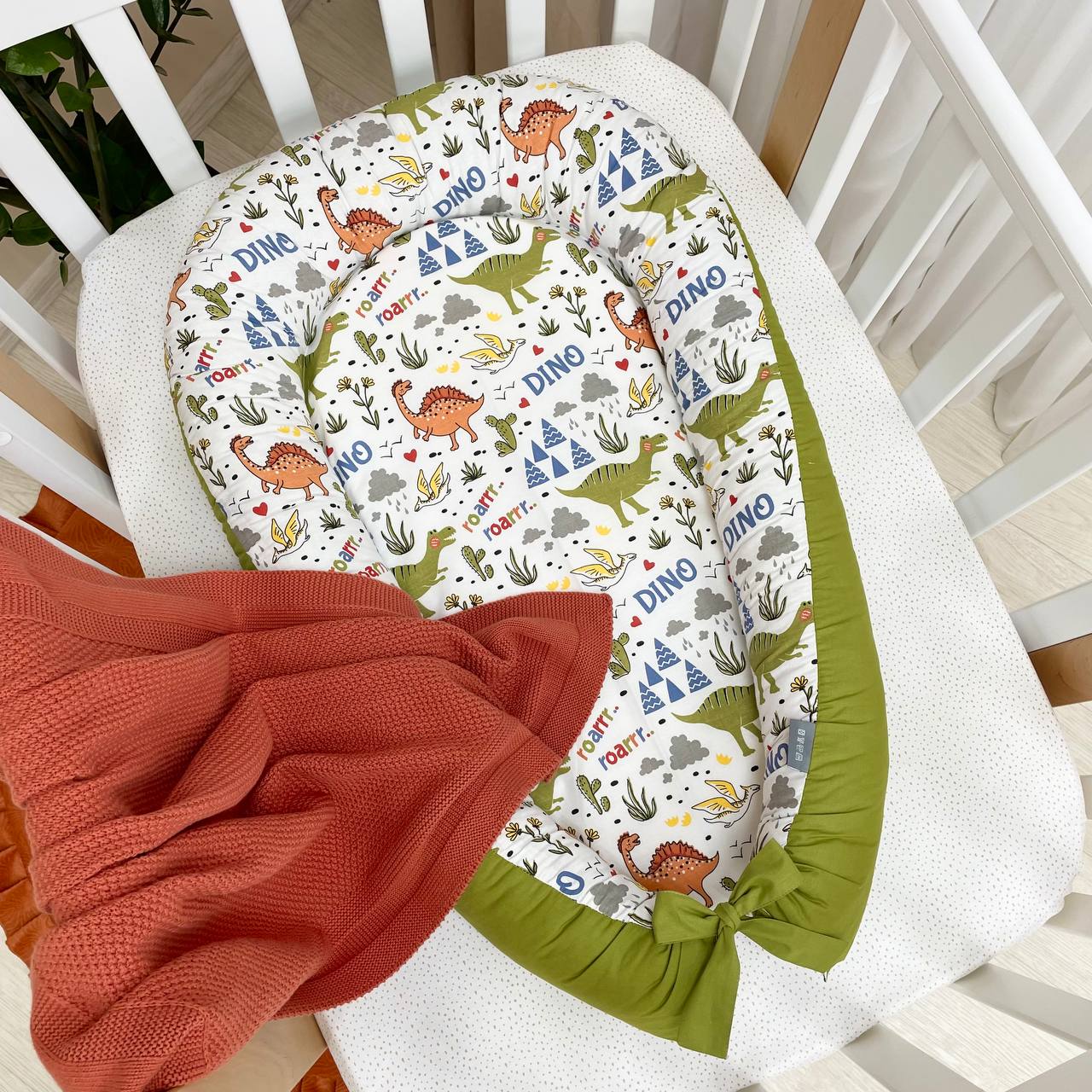 COCON pour bébé Baby Design "Dino"