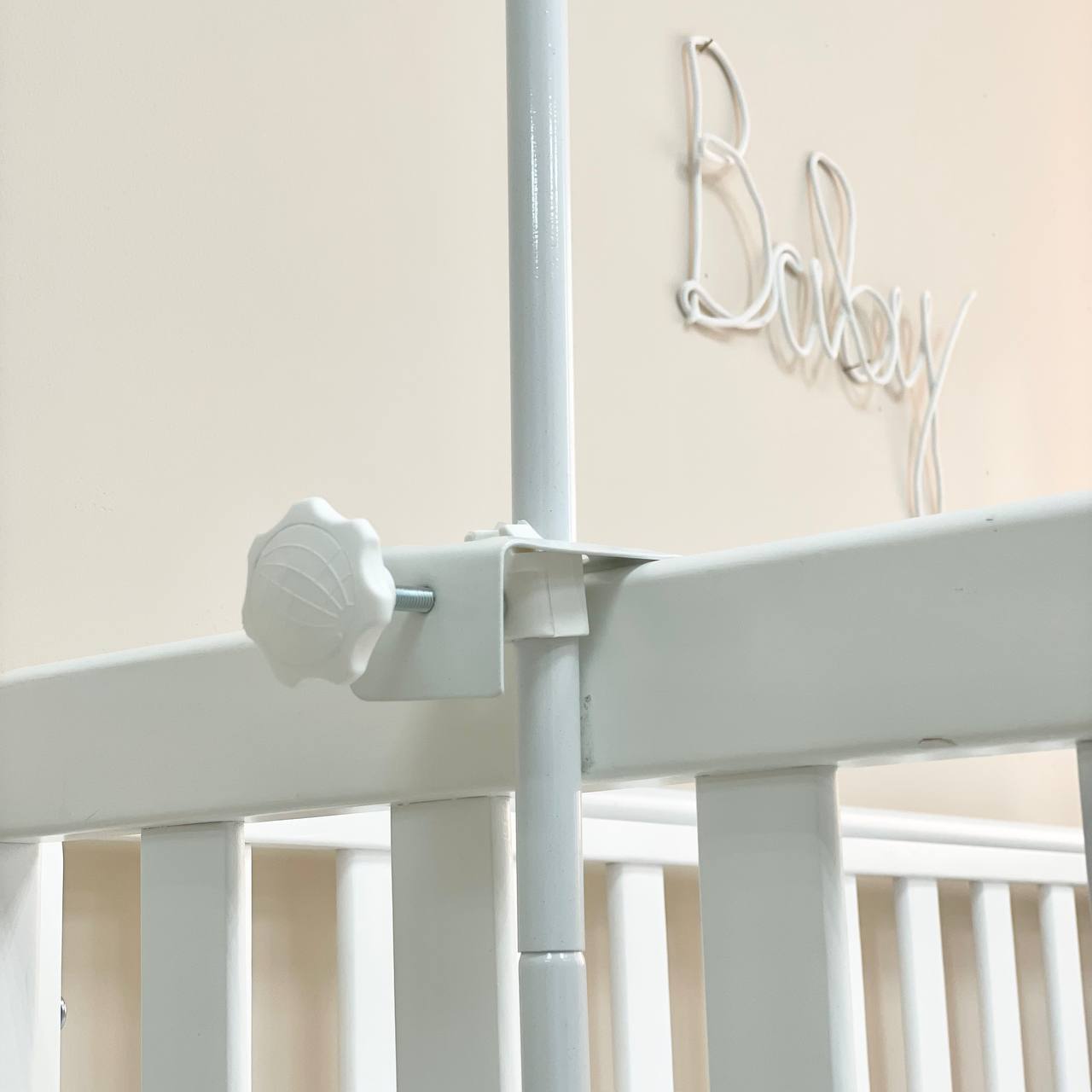 Support universel pour baldaquin